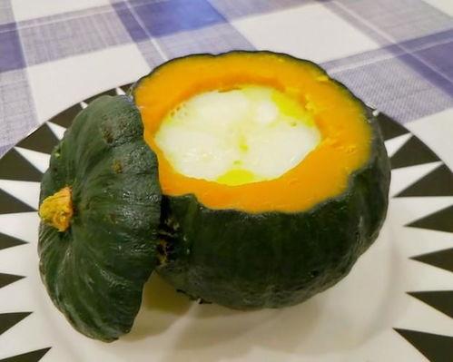 吃瓜的小布丁,瓜界新宠儿的甜蜜传奇